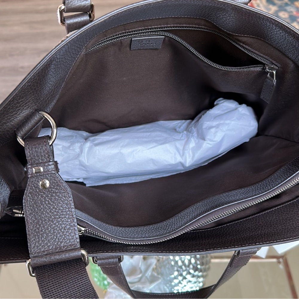 Gucci Tan and Brown Monogram Tote Bag - Picture 9 of 16